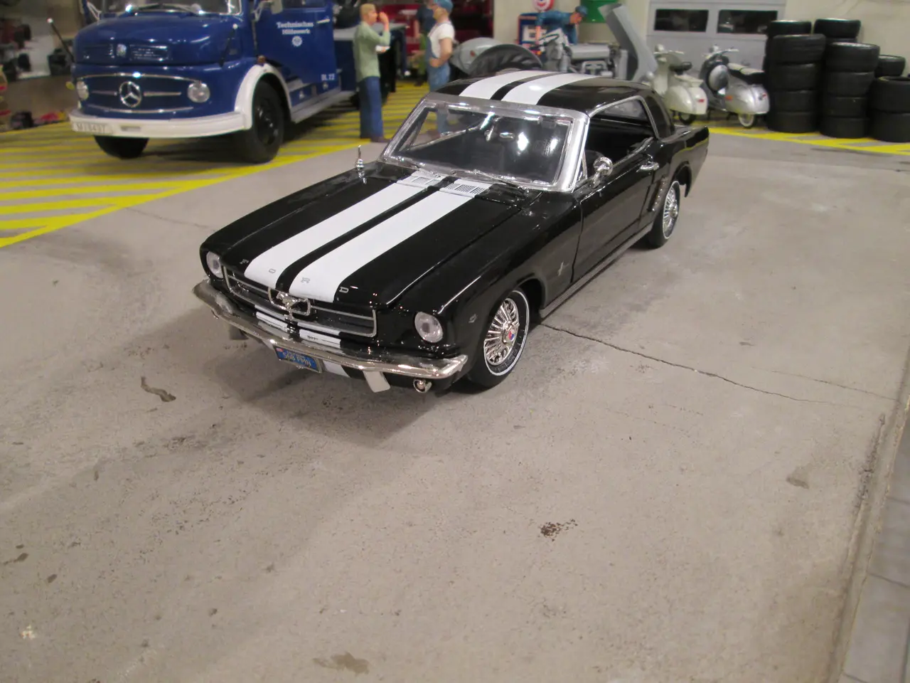 Billede 1 - Ford Mustang 1964 Motor-max 1:18