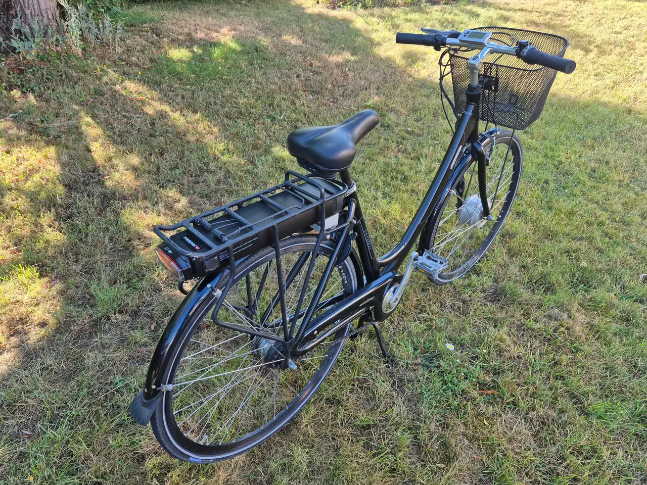 Billede 2 - El-cykel dame, velholdt