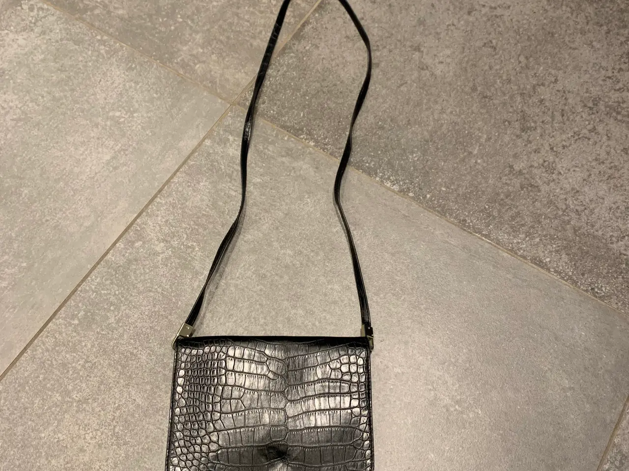 Billede 3 - H&M skuldertaske 