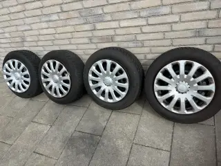 Vinterhjul med hjulkapsler (Ford Fiesta)