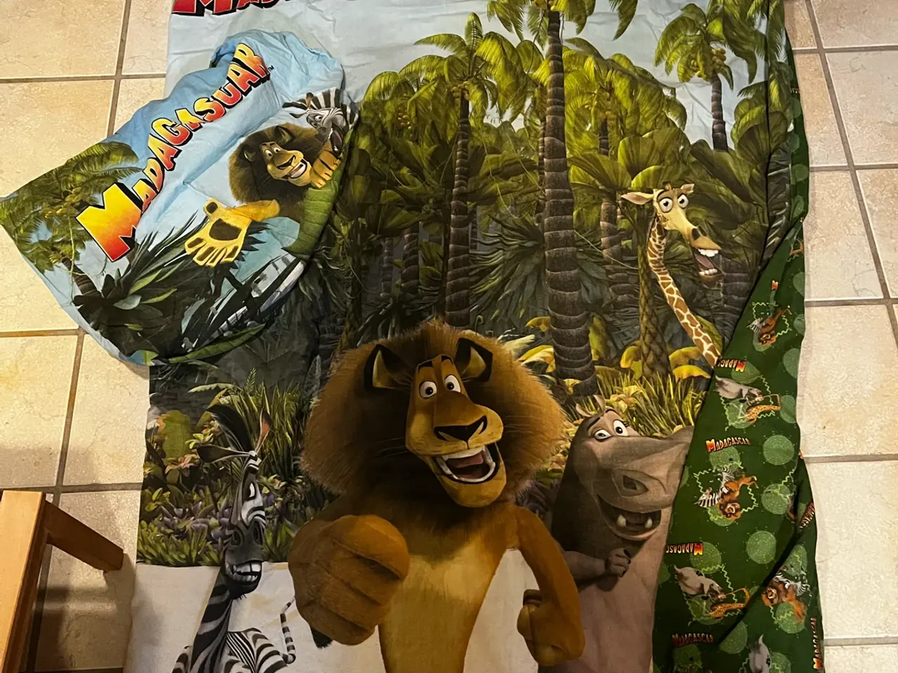 Billede 1 - Sengetøj med Madagascar