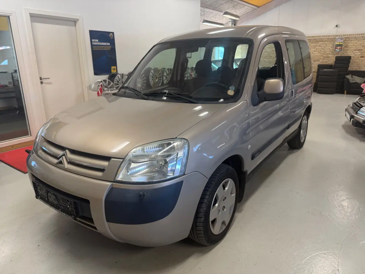 Billede 1 - Citroën Berlingo 1,6i 16V Multispace Clim.