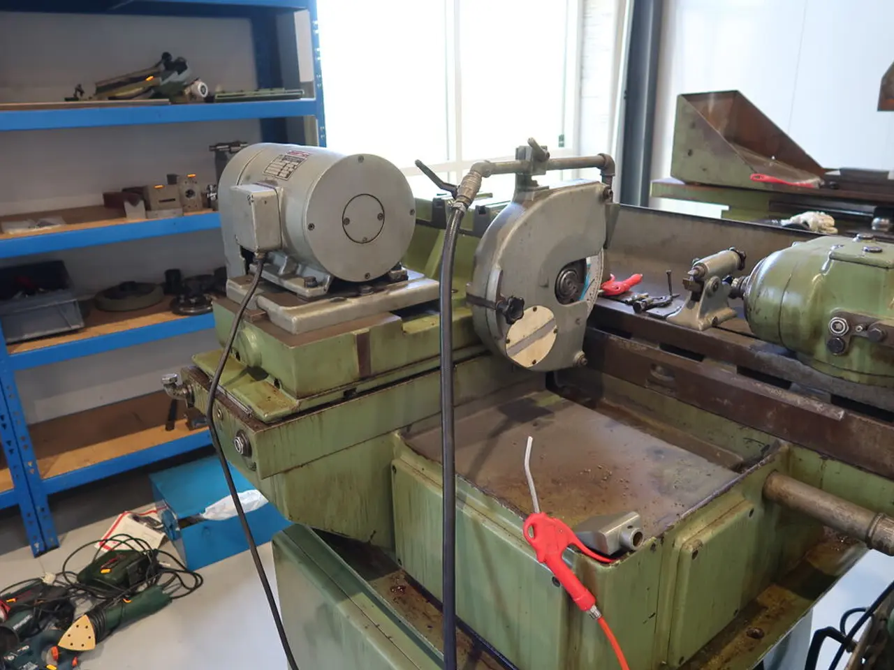 Billede 2 - Universal cylindrical grinder H.TSCHUDIN HTG 400