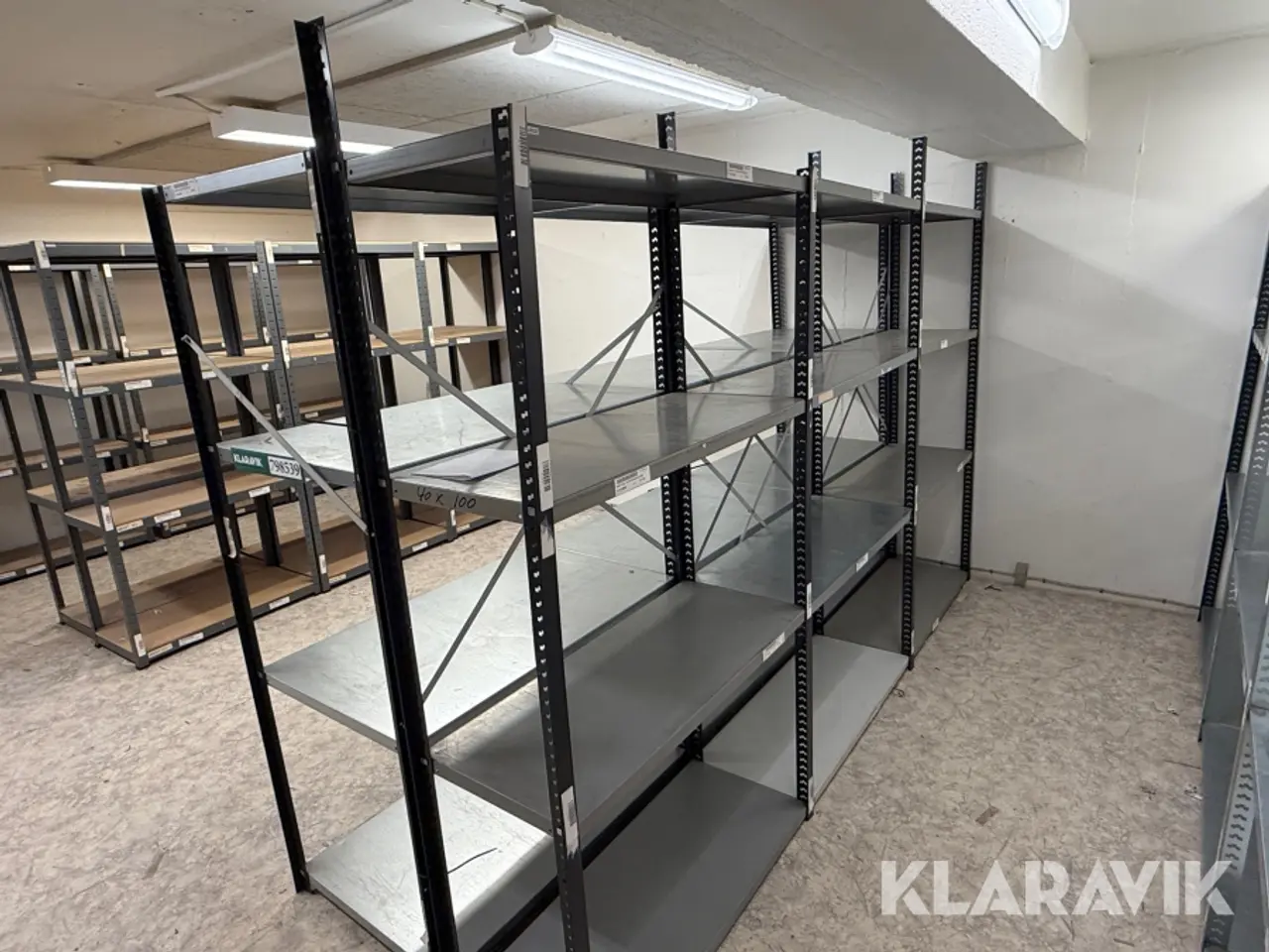 Billede 2 - Reolsystem med galvaniserede stålhylder 9 sektioner