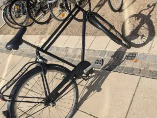 Selling robust city bike