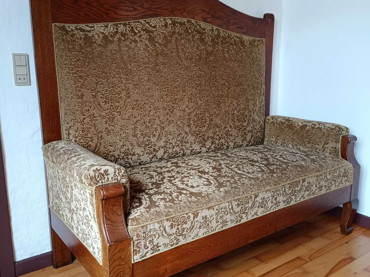 Billede 1 - Sofa med høj ryg