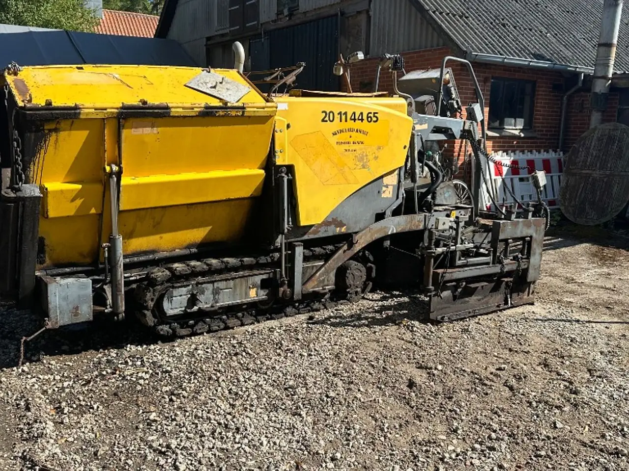 Billede 1 - Vögele Super 800