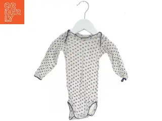 Langærmet bodystocking med blomsterprint fra Holly’s Baby (str. 62)