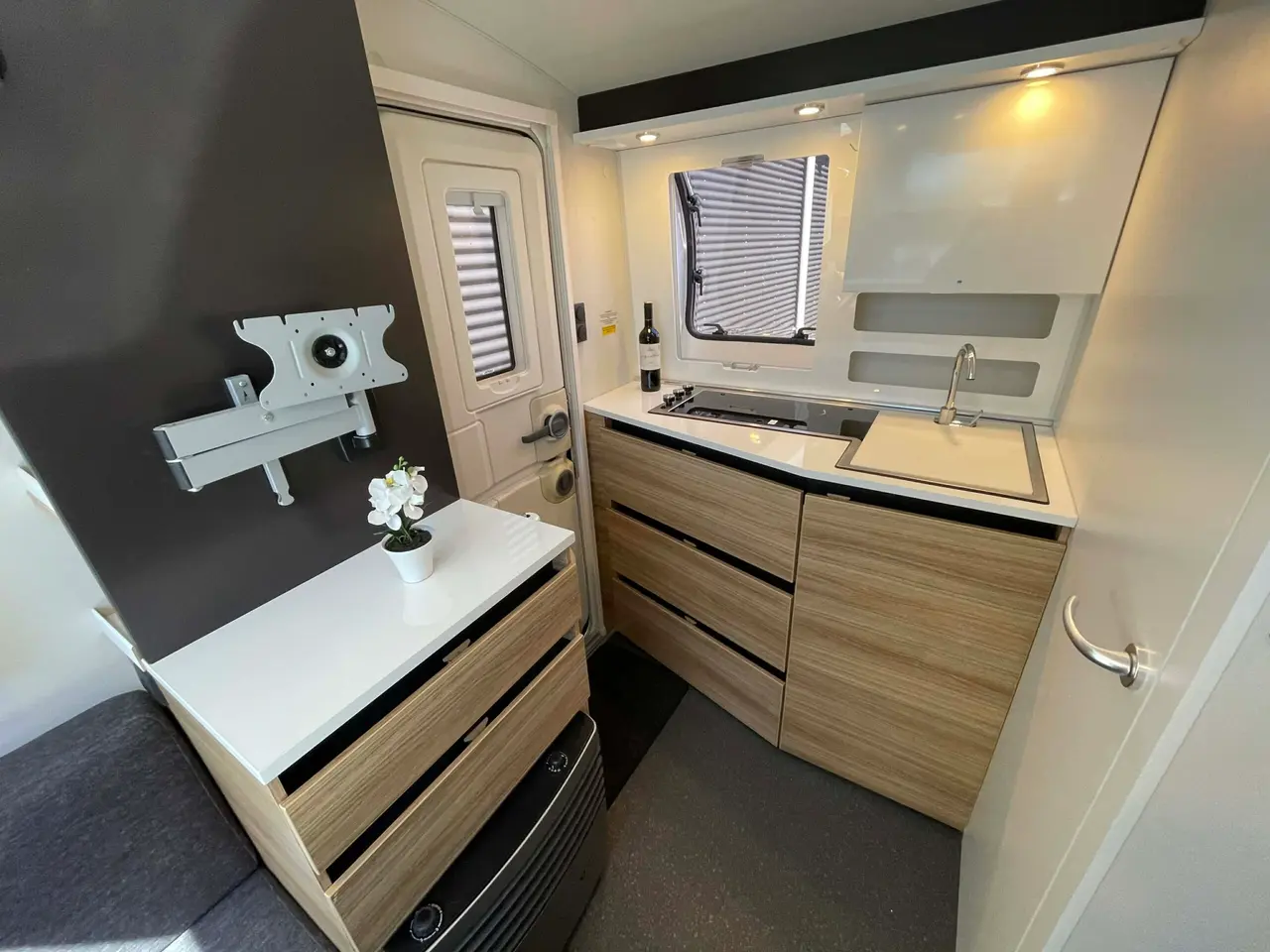 Billede 8 - 2019 - Adria Action 391 PH