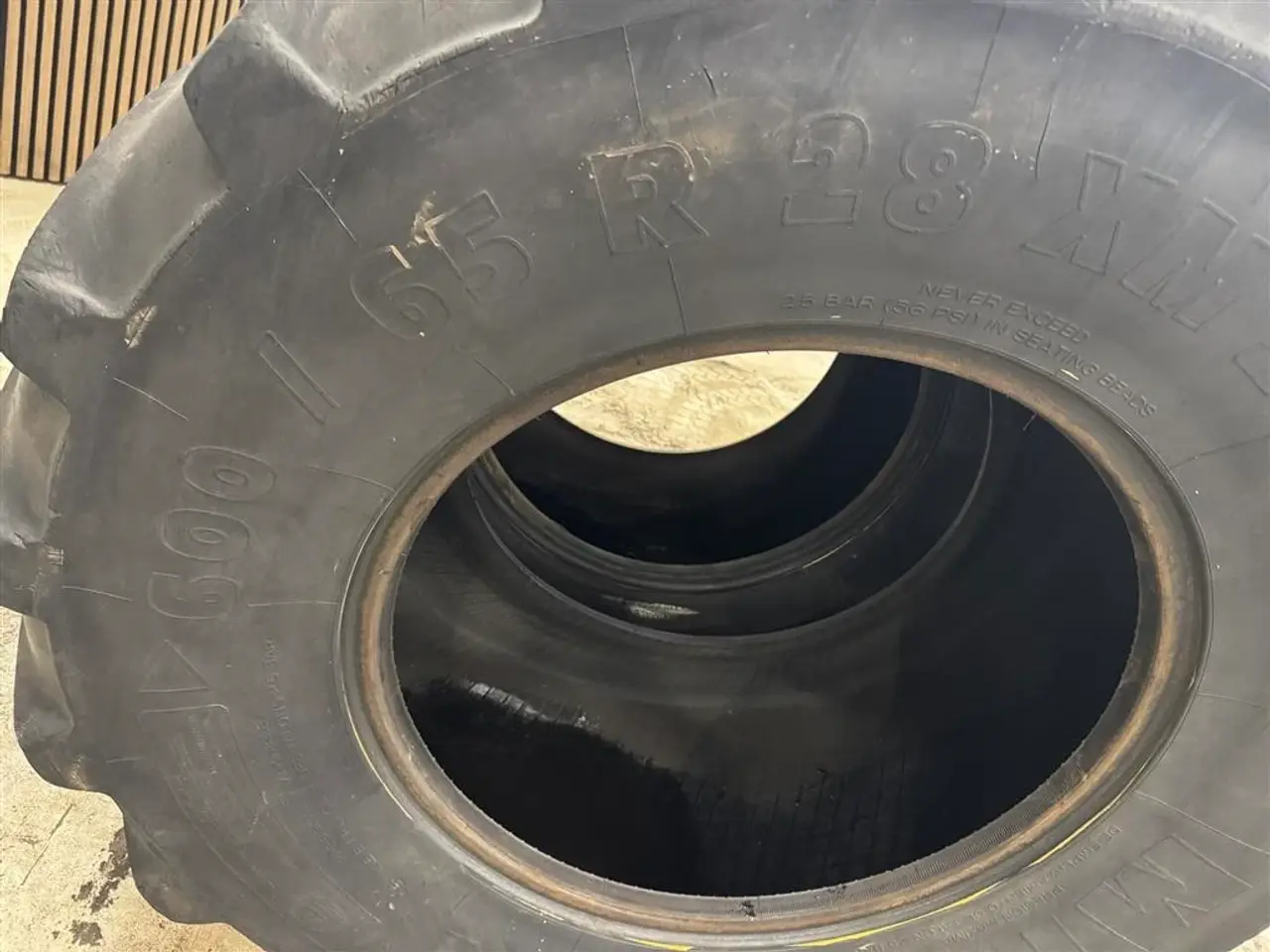 Billede 4 - Michelin 600/65R28
