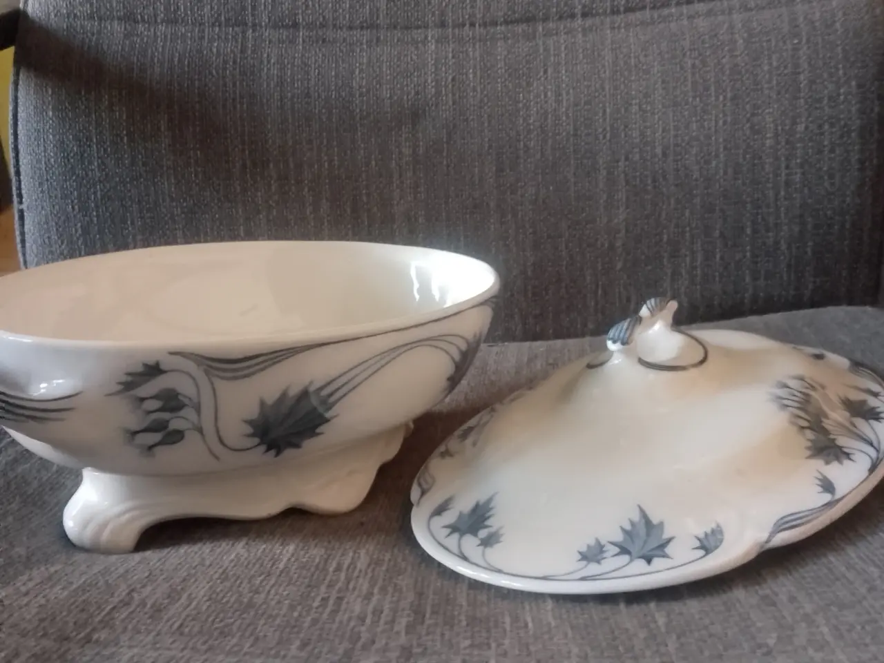 Billede 4 - Villeroy og boch oval terrin med låg. Milla/Tidsel