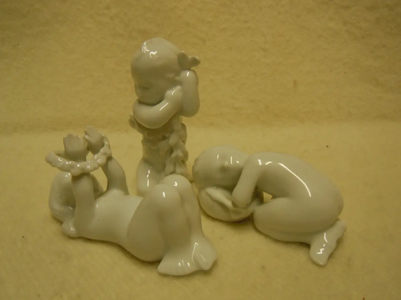 Billede 2 - OPHØRSUDSALG Bing & Grøndahl figurer. Priser fra