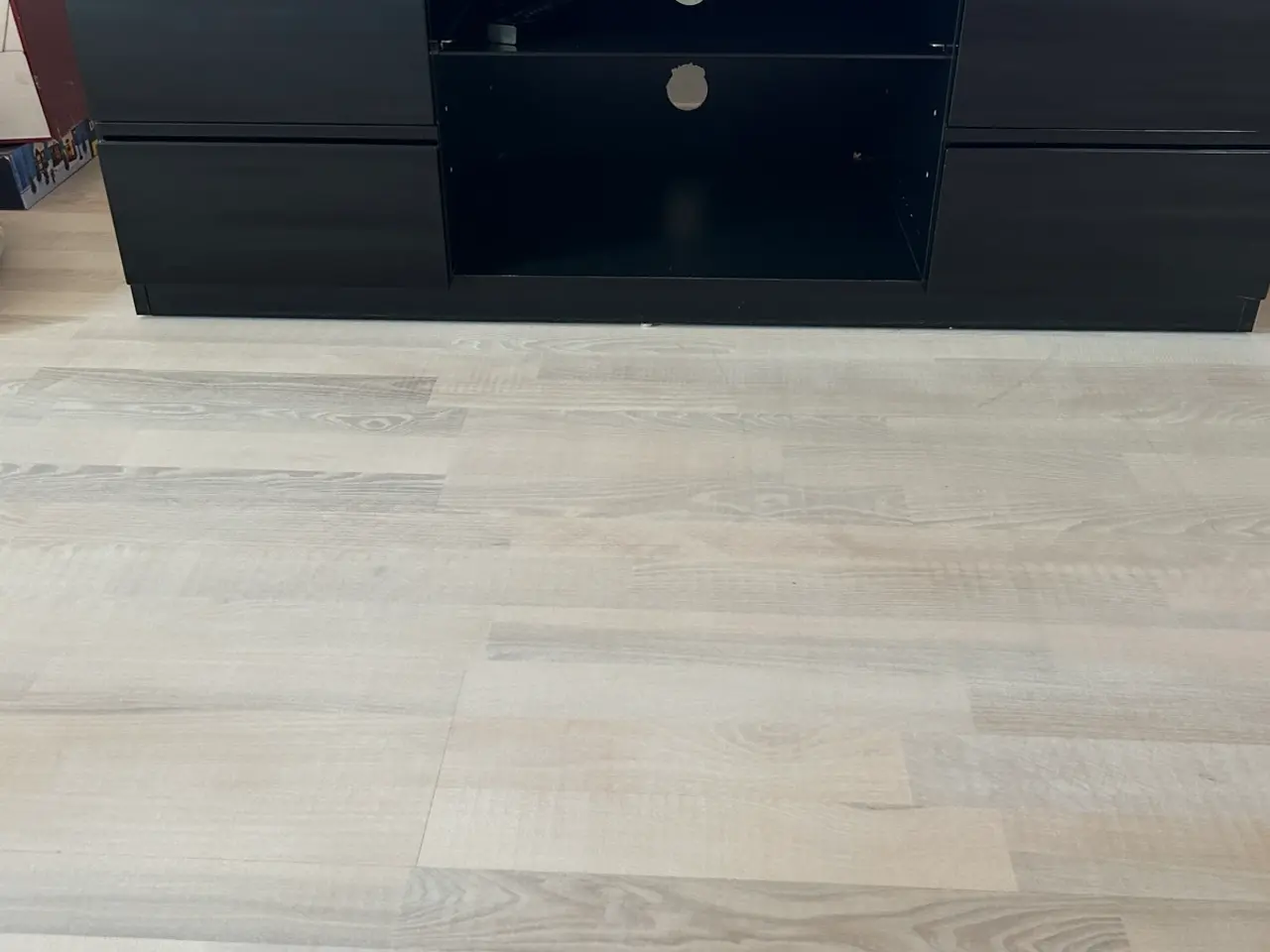 Billede 1 - Sort TV bord