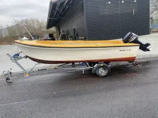 Kegnæs 470HE med hyttefad.