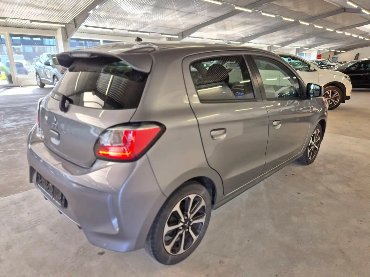 Billede 4 - Mitsubishi Space Star 1,2 Invite+ AS&G 71HK 5d