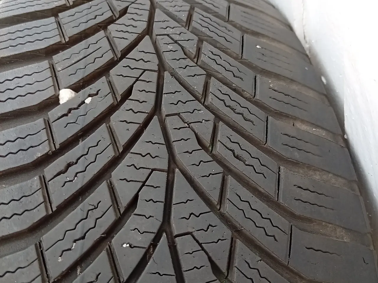 Billede 2 - 5 x 114 vinterdæk Continental med stål