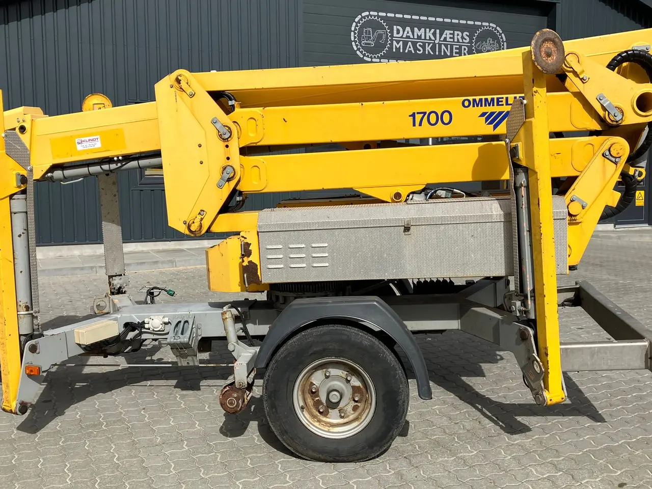Billede 2 - Omme 1700 Omme 1700 EXB 17 meters 705 timer