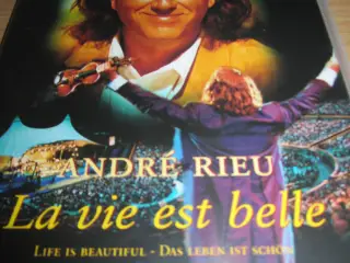 ANDRE RIEU. La vie est belle. DVD.