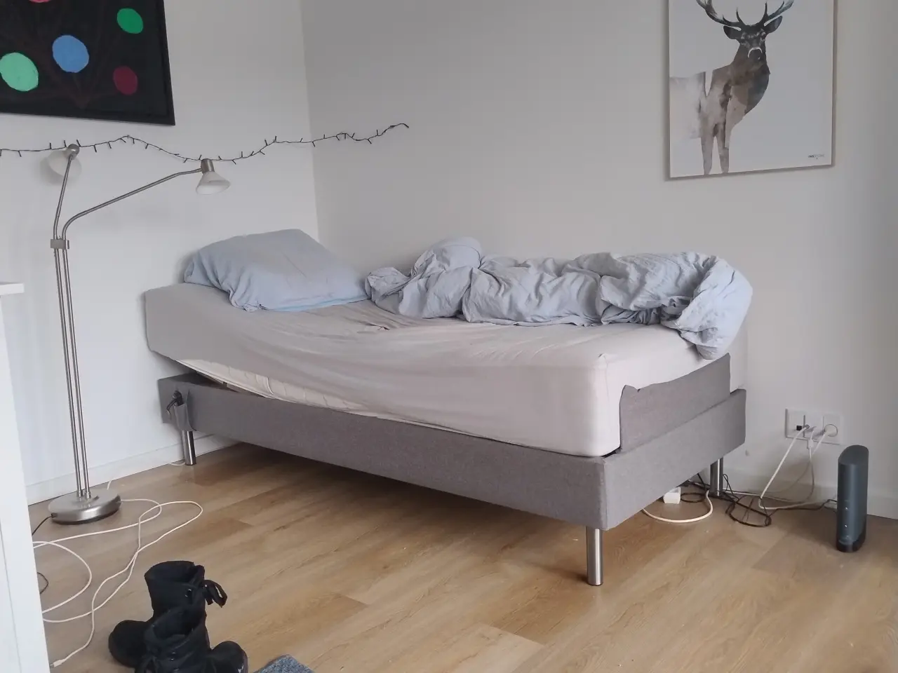Billede 1 - Jeg har en seng som jeg ikke kan have stående mere