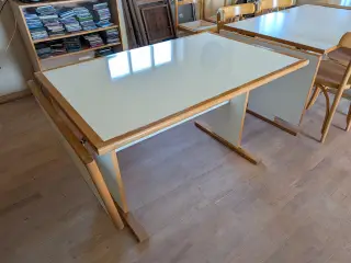 Spisebord