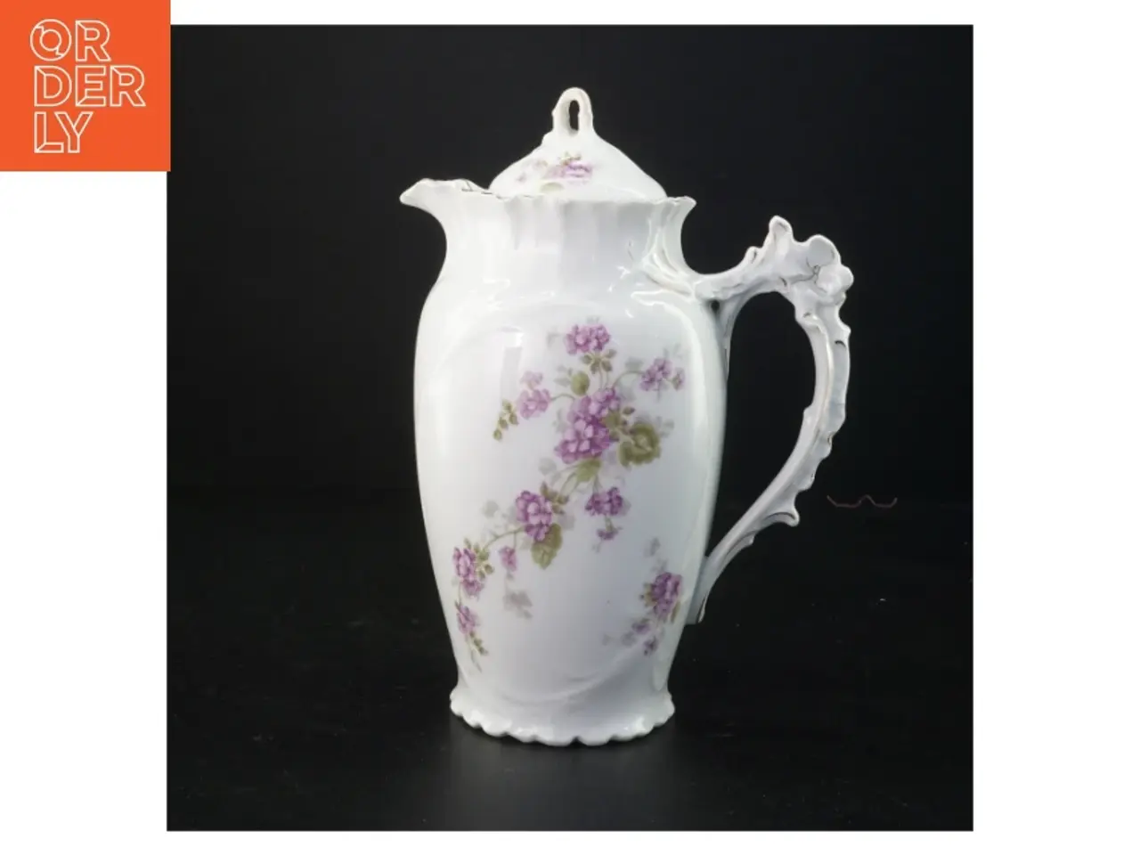 Billede 1 - Porcelænskande med blomstermotiv (str. 25 x 11 cm)