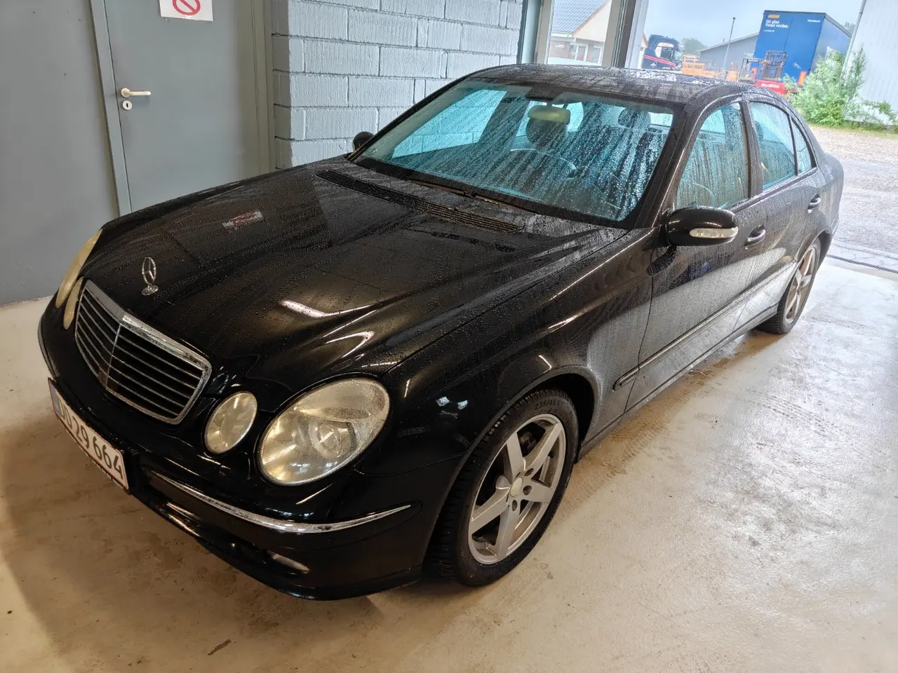 Billede 2 - Mercedes E320 3,2 Avantgarde aut.