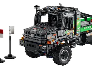Lego model 42129