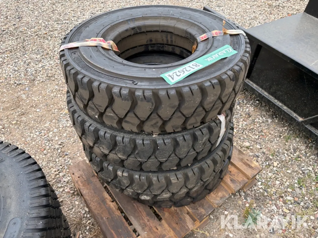 Billede 2 - Truckdæk Armour DLT 328 - 4 styk