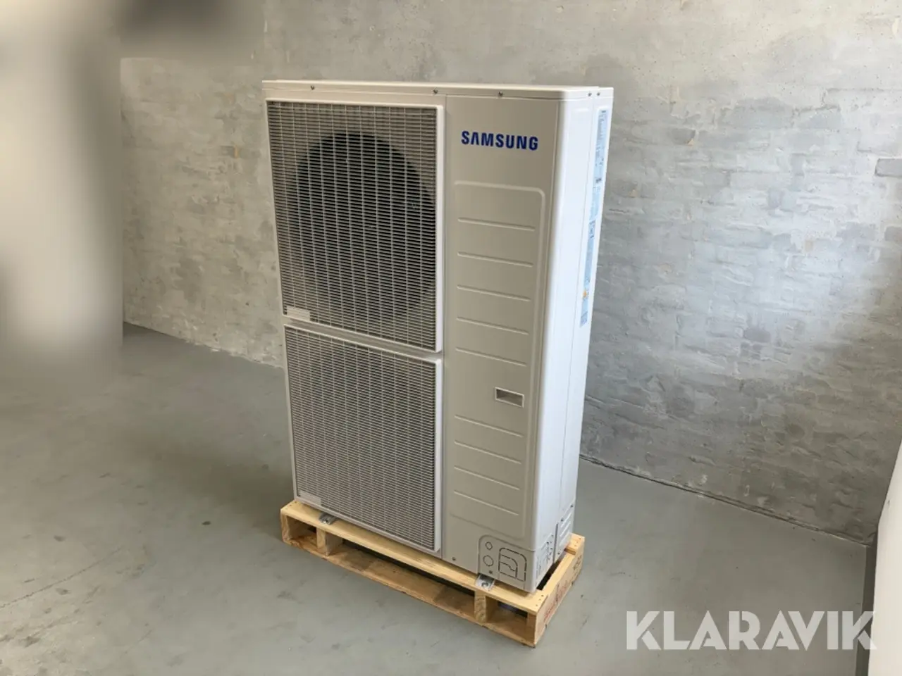 Billede 1 - Varmepumpe Samsung AE120RXYDGG 12 kW monoblok udedel