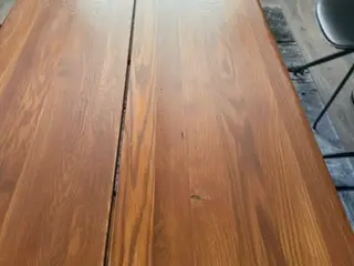 Planke bord 200x93x75 Sælges
