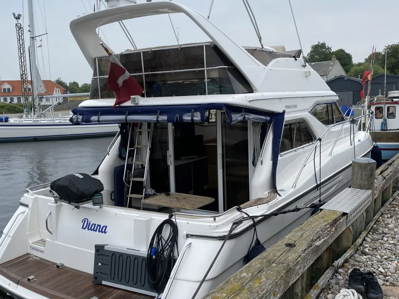 Billede 1 - Princess 360 Fly - flybridge 