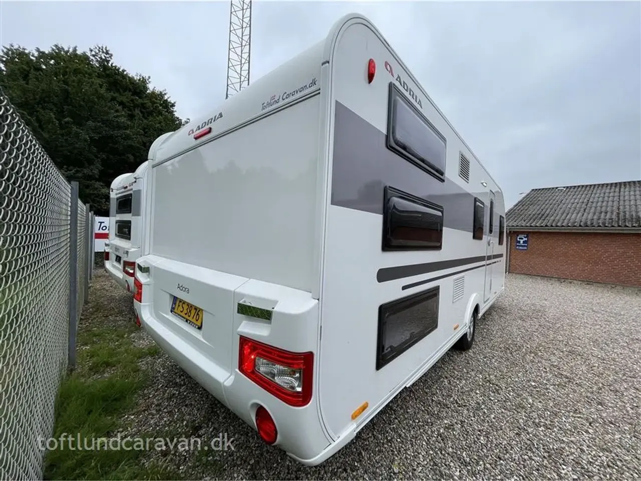 Billede 22 - 2020 - Adria Adora 593 UK   TILBUD !! Fantastisk flot FAMILIEVOGN m/MOVER + ISABELLA fortelt, 7 sovepladser