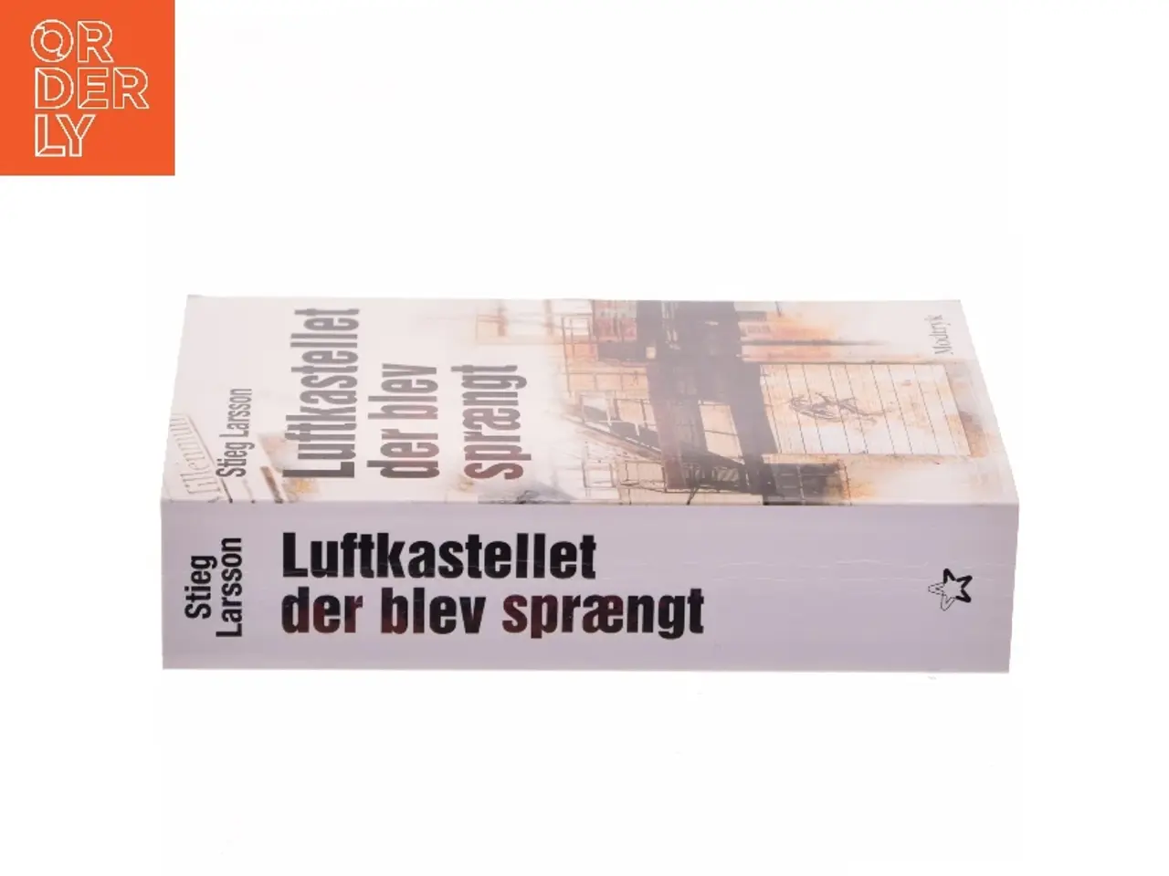 Billede 2 - Luftkastellet Der Blev Spraengt (af Stieg Larsson) [Imported] [Paperback] (Danish) (Millennium, 3. Bind) af Stieg Larsson (Bog)
