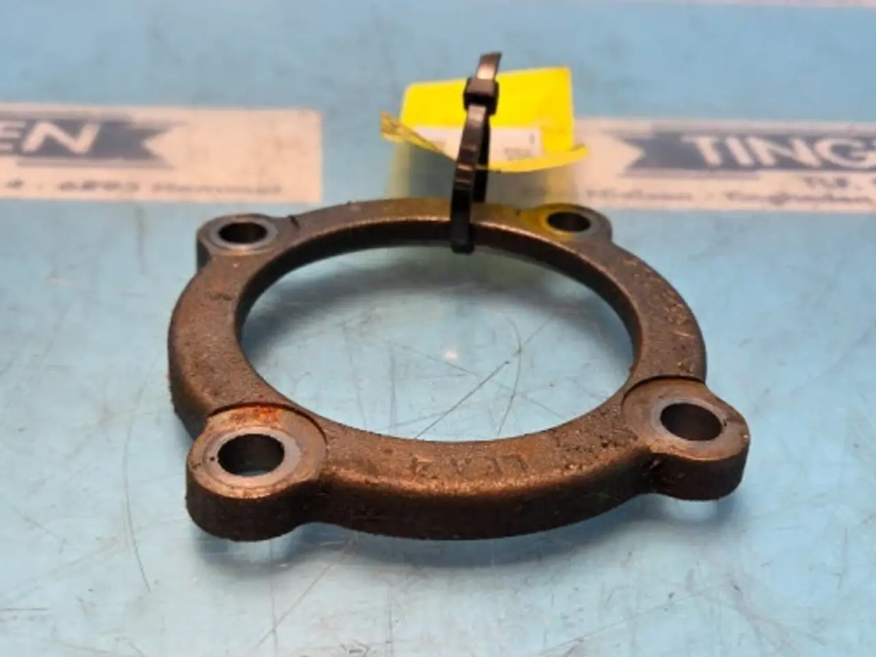 Billede 2 - Ford 8340 Holder F0NN7H111BB