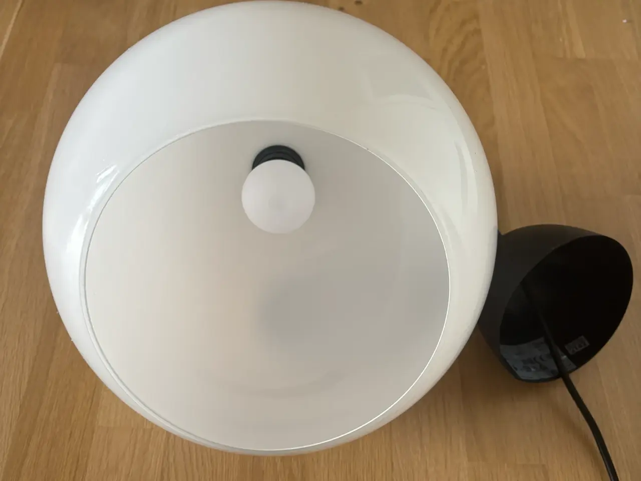 Billede 2 - Loftslampe i god stand