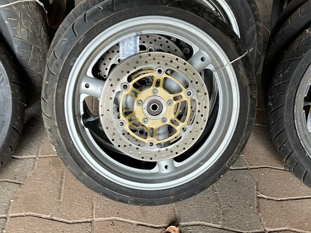 Billede 5 - Suzuki gsxf 600/750 komplette sæt