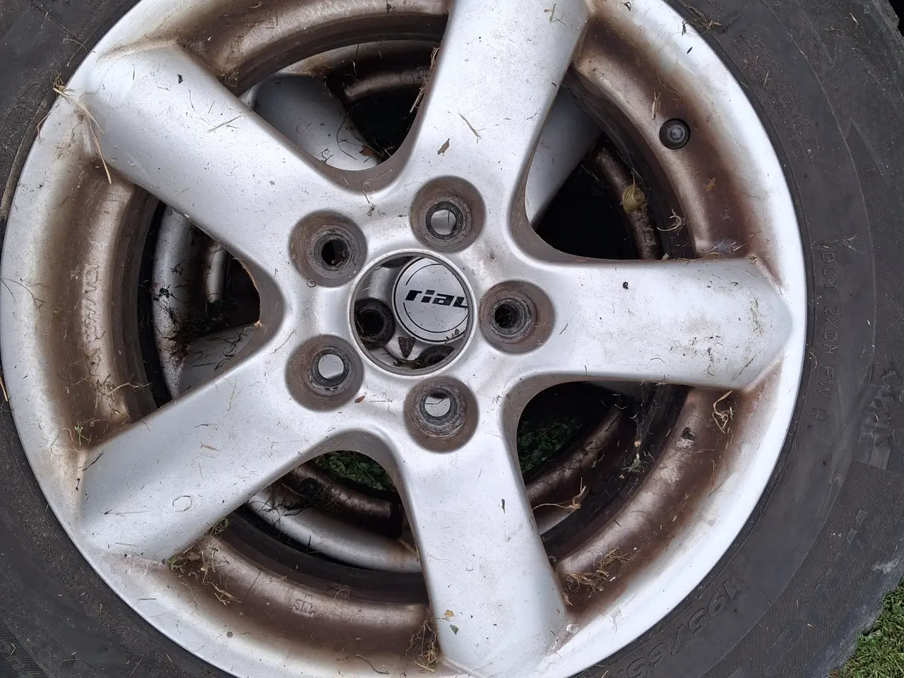 Billede 12 - Billig scooter samt bildæk.