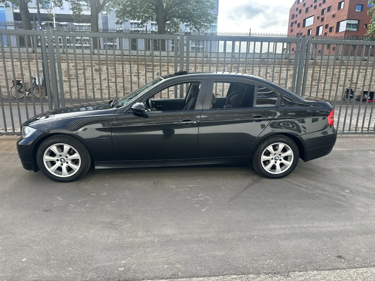 Billede 6 - BMW 320d Shadow Line – Manuel – Ny motor/kæde