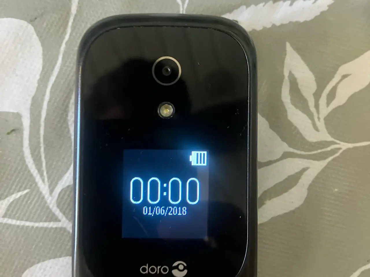 Billede 1 - Doro mobil med oplader