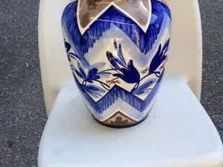 Stor håndmalet vintage keramikvase – blå/hvid – ca