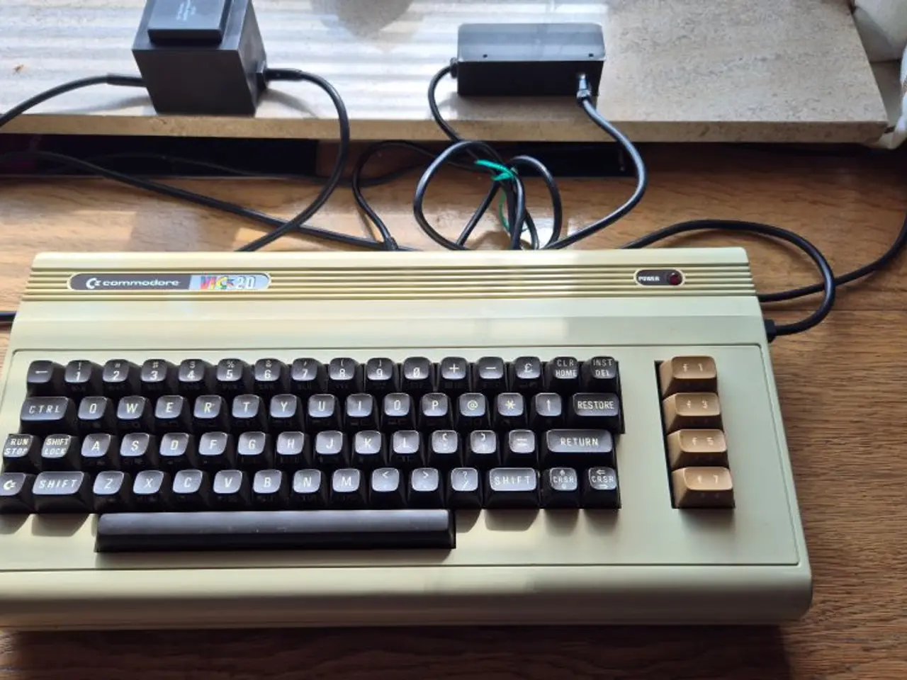 Billede 1 - Commodore VIC20 computer