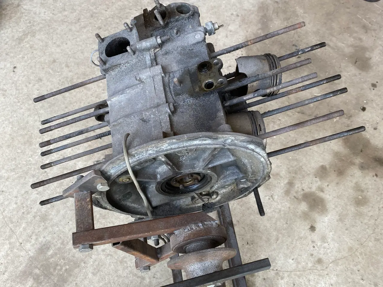 Billede 1 - 2 VW 1200 motor 