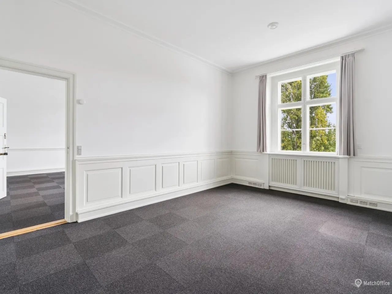 Billede 5 - Herskabeligt kontor med panorama udsigt