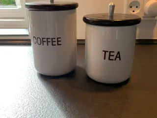 Kaffe og the krukker