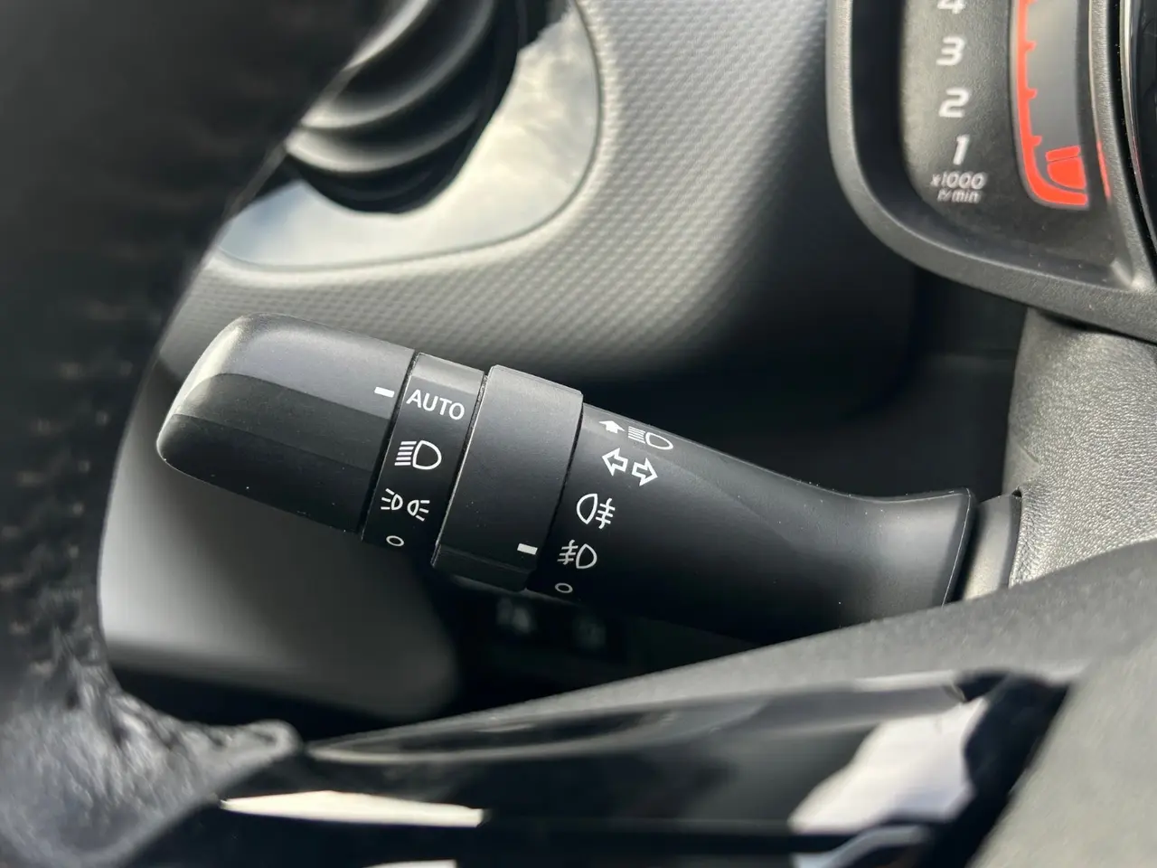 Billede 9 - Peugeot 108 1,0 e-VTi 72 Allure+