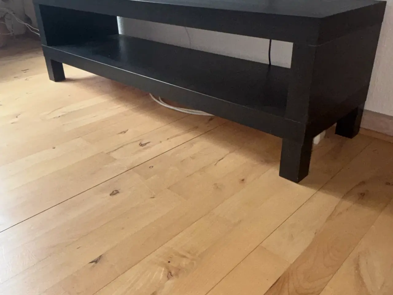 Billede 1 - TV bord til 100kr