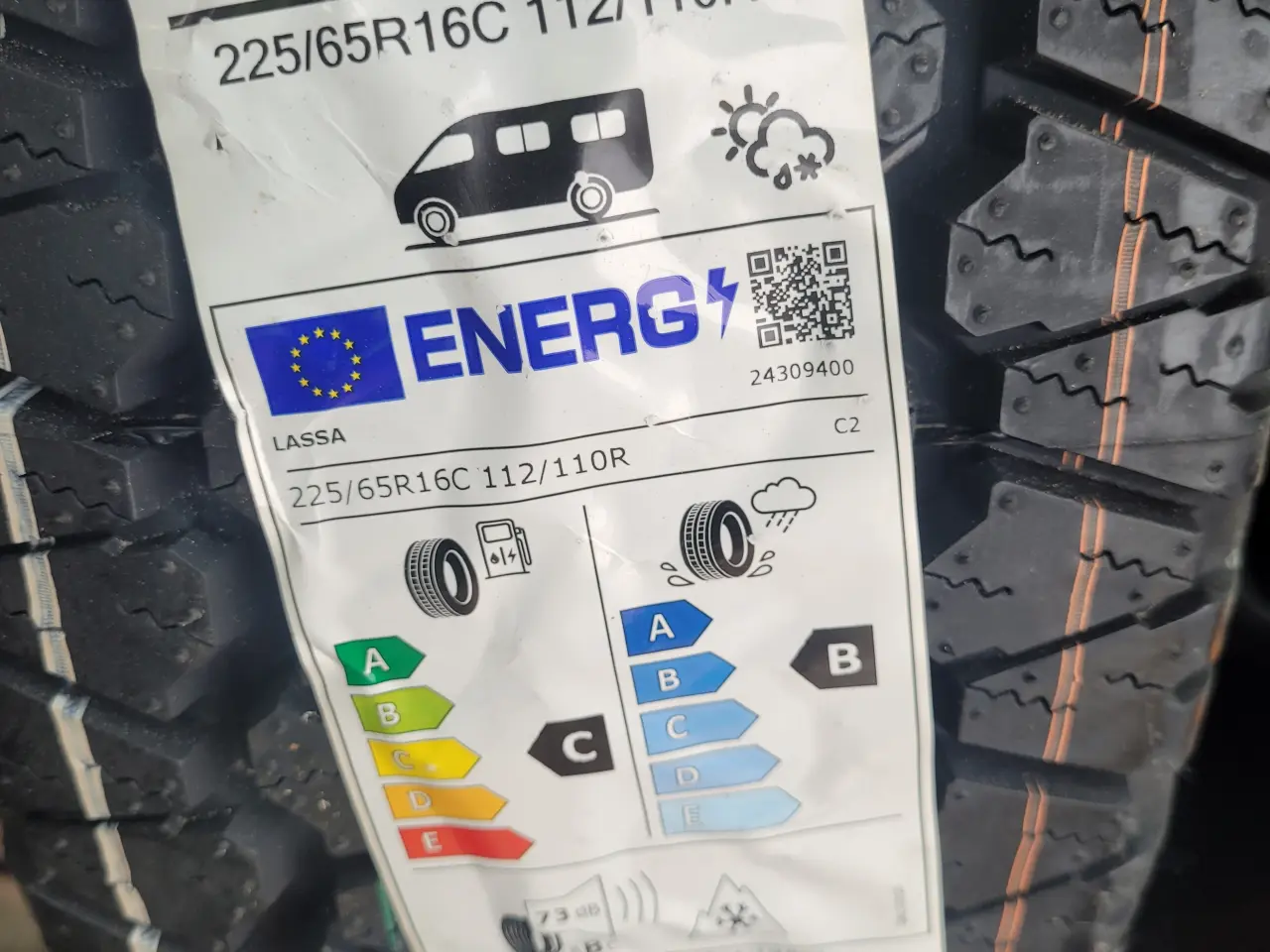 Billede 1 - 225/65 R 16 c