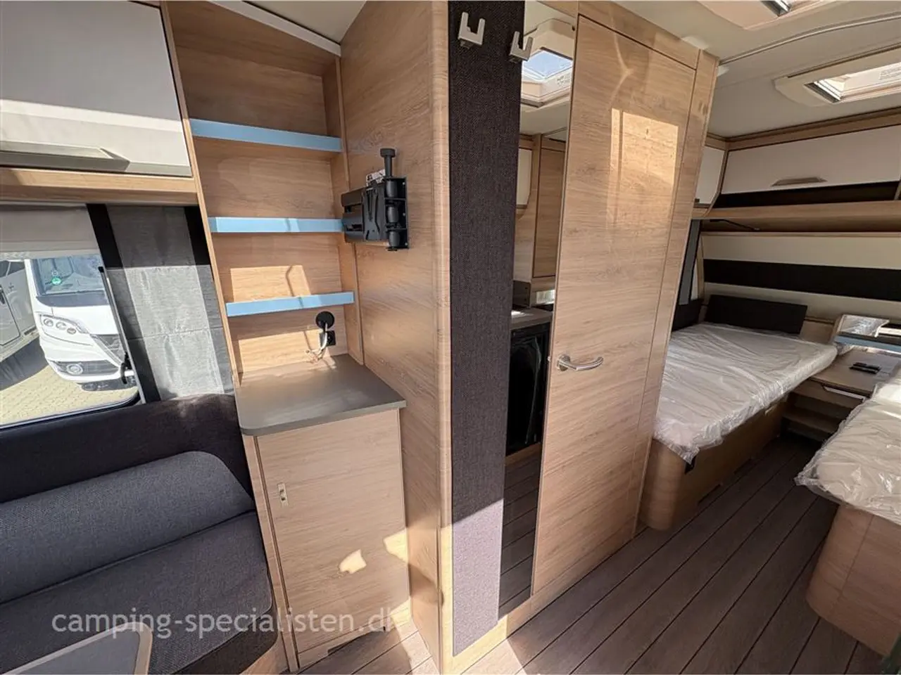 Billede 11 - 2026 - Knaus Südwind 460 EU Knaus Südvind 460 EU Black Selection model 2026 - kan nu opleves hos Camping-Specialisten.dk i Silkeborg