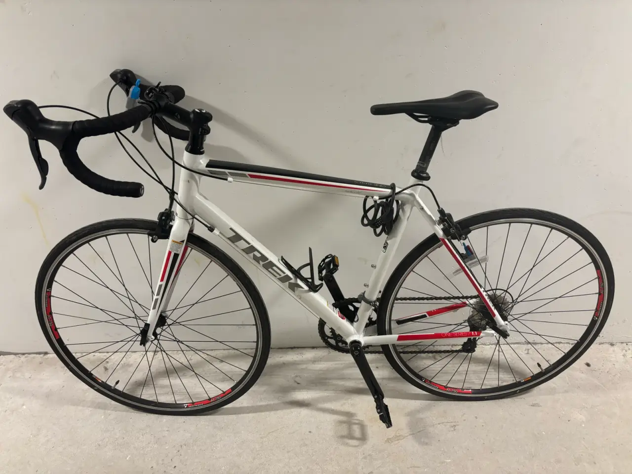 Billede 1 - Trek racercykel 1.1 series