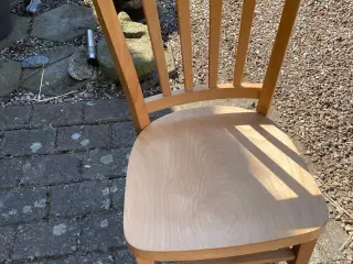 4 Træstole.